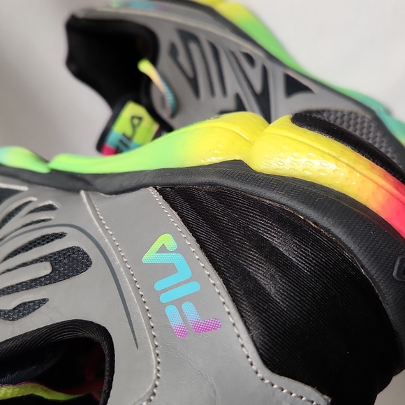 Fila Energized 380 Coolmax Multicolored sneakers (womens size 10) - Picture 10 of 15